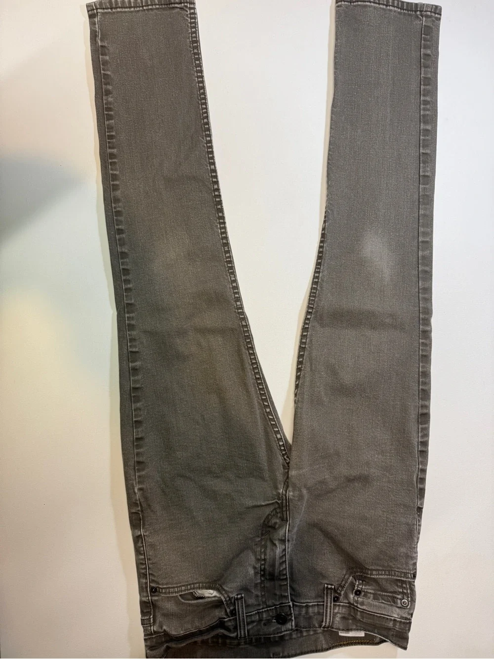 Levi's Light Grey‎ Denim Jeans with Contrast Stitching